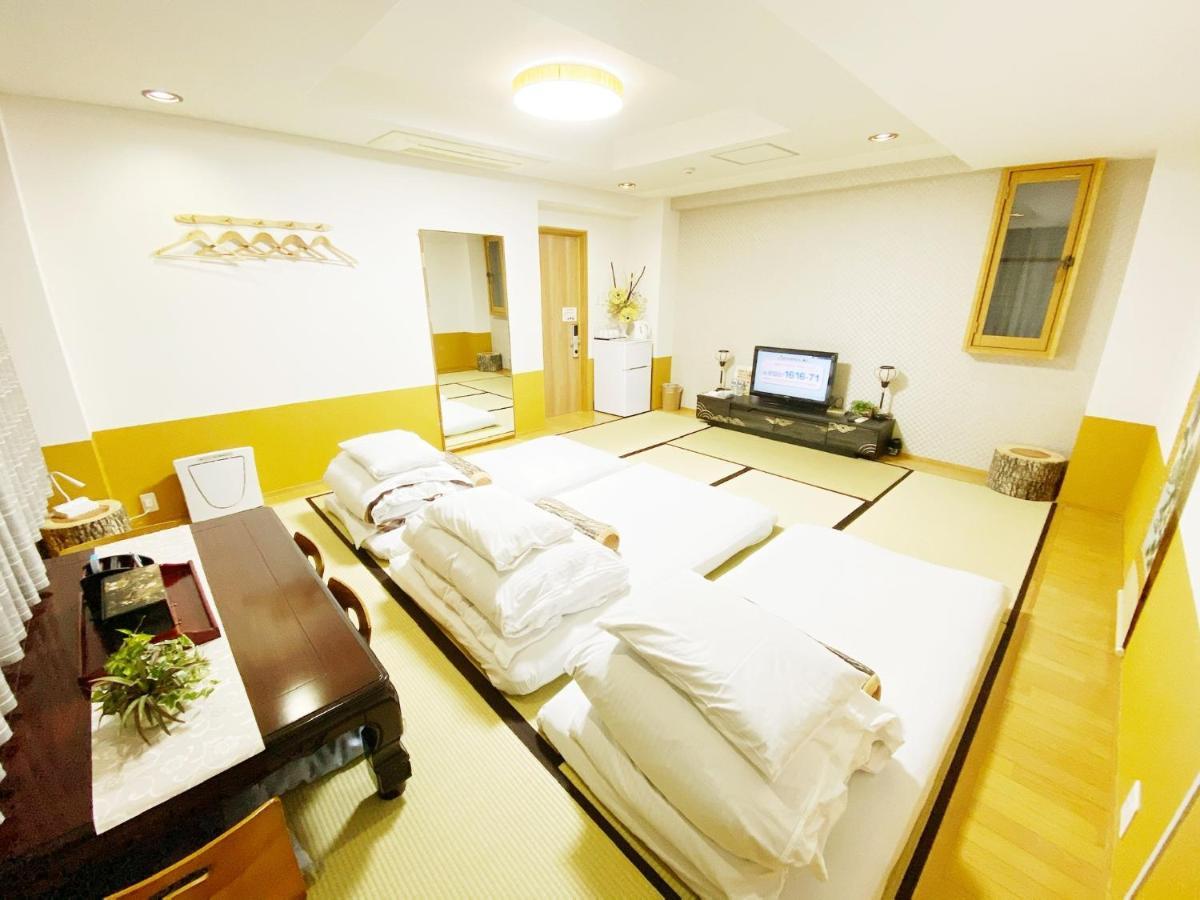 Guesthouse017徳島個室 飲食街中心 阿波踊り会館7分 文理&徳島大学 アスティとくしま車8分 Tokushima Exterior foto